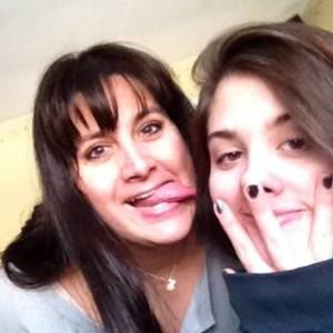 Meet your Posher, Carrie